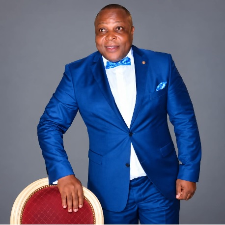 Douala : un ancien maire devant le tribunal militaire pour menaces à main armée